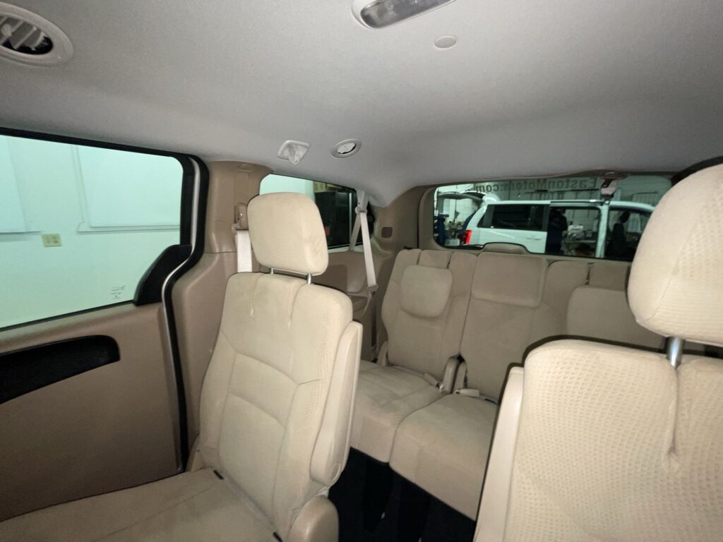 2014 DODGE GRAND CARAVAN SE