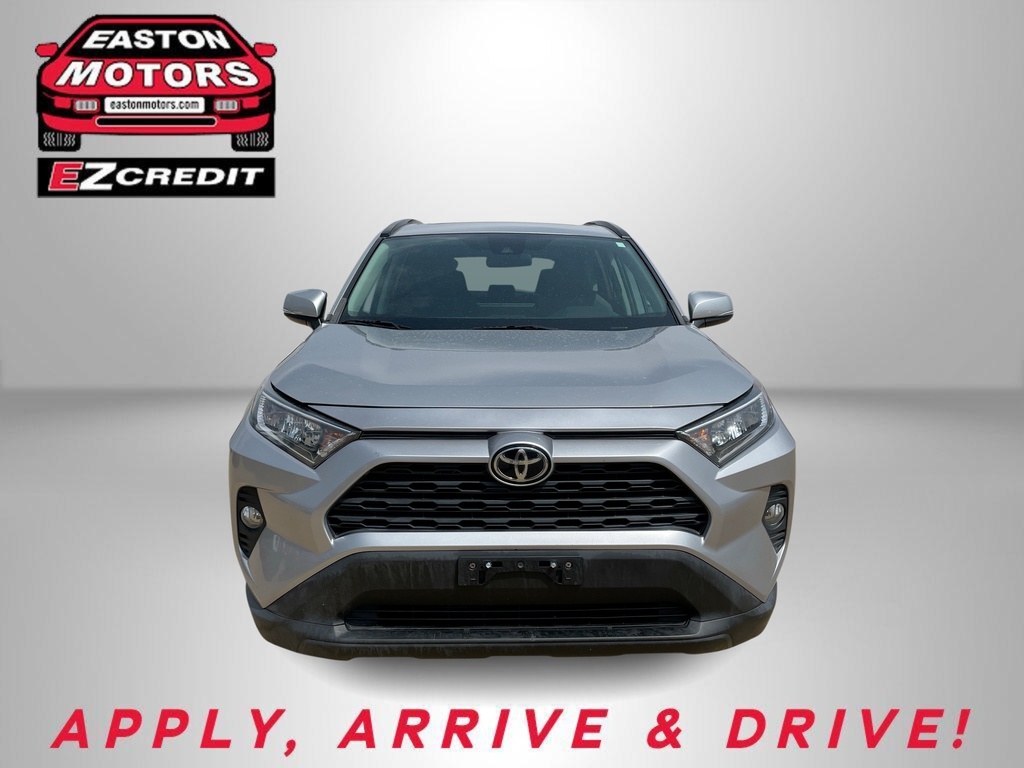 2019 TOYOTA RAV4 XLE