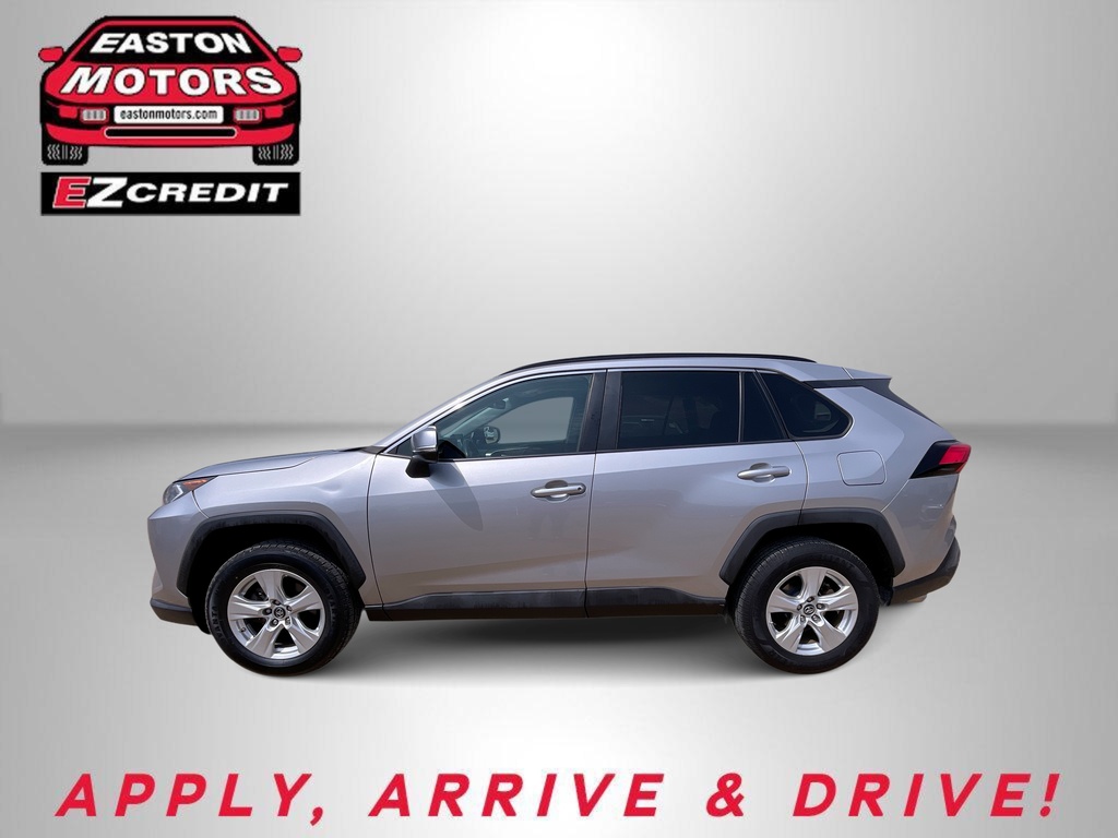 2019 TOYOTA RAV4 XLE
