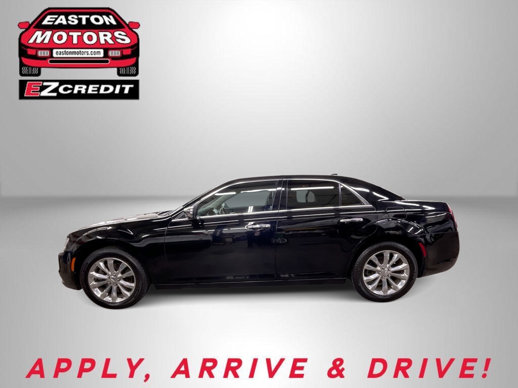 2018 CHRYSLER 300C BASE