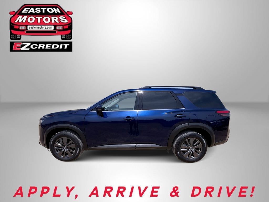 2022 NISSAN PATHFINDER SV