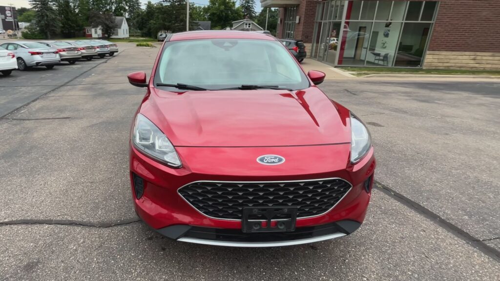 2021 FORD ESCAPE SE