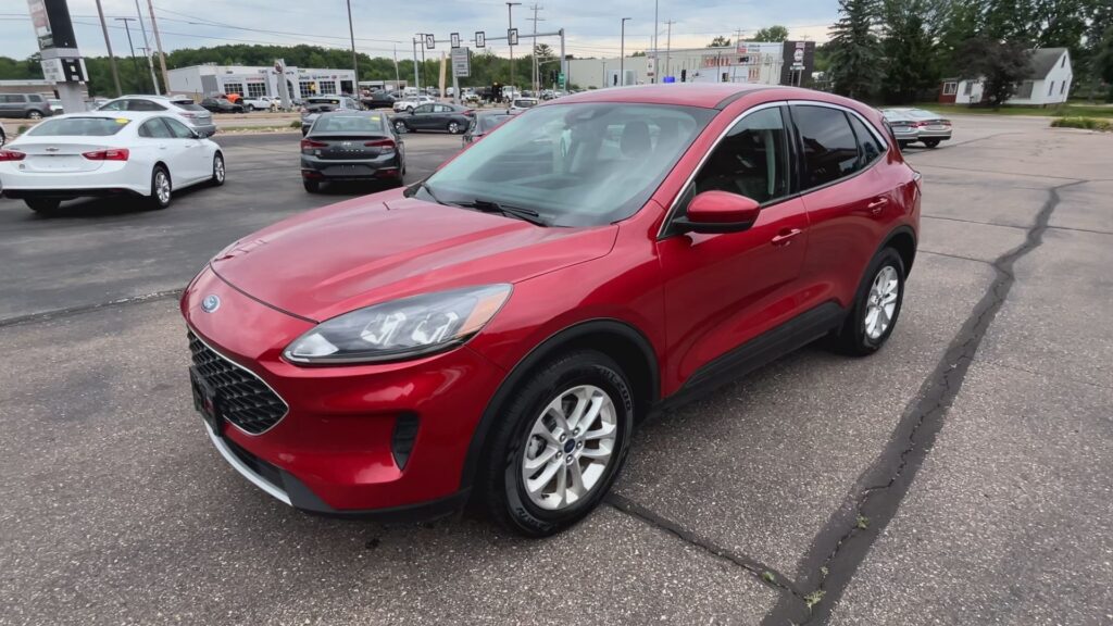 2021 FORD ESCAPE SE