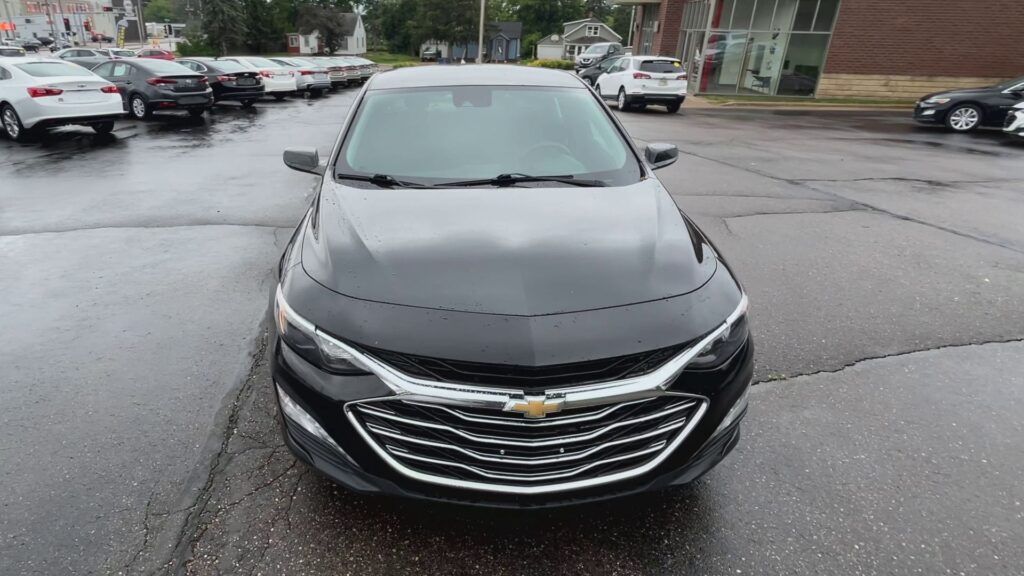 2020 CHEVROLET MALIBU LT (1LT)