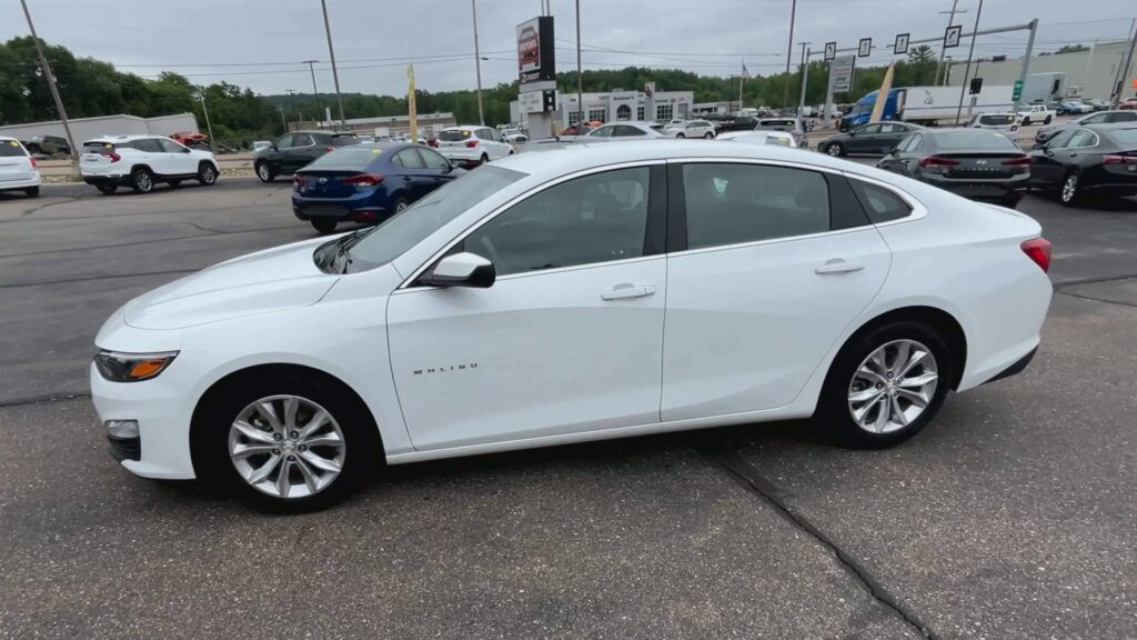 2023 CHEVROLET MALIBU LT (1LT)