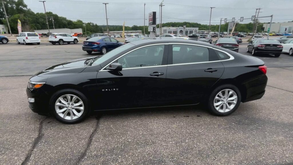 2024 CHEVROLET MALIBU LT (1LT)