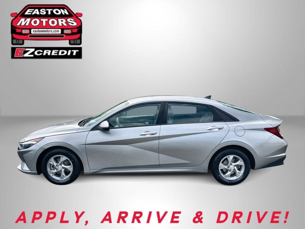 2021 HYUNDAI ELANTRA SE