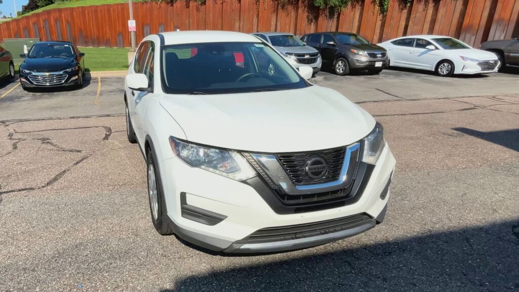 2020 NISSAN ROGUE S; SL; SV