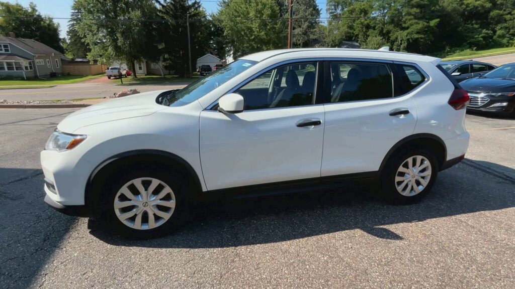 2020 NISSAN ROGUE S; SL; SV