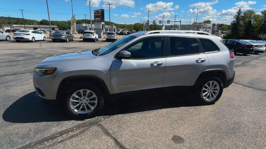 2021 JEEP CHEROKEE LATITUDE