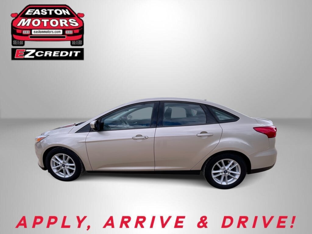 2017 FORD FOCUS SE