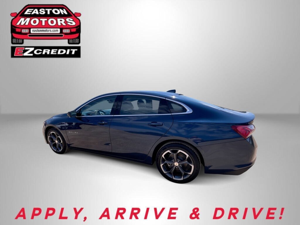 2022 CHEVROLET MALIBU LT (1LT)