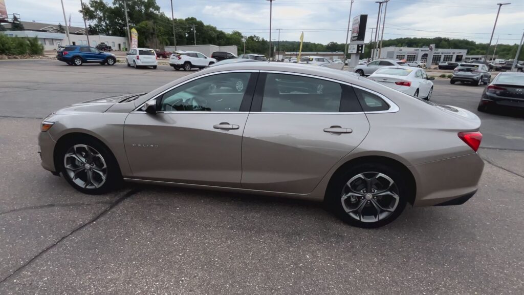 2024 CHEVROLET MALIBU LT (1LT)