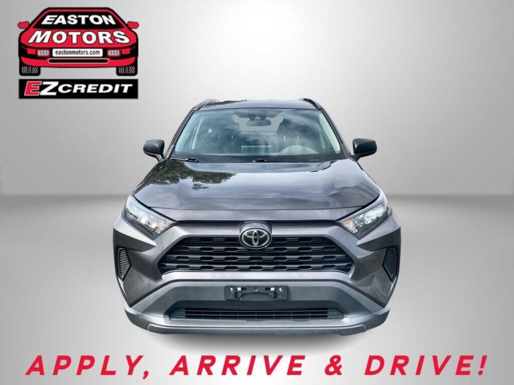 2021 TOYOTA RAV4 LE