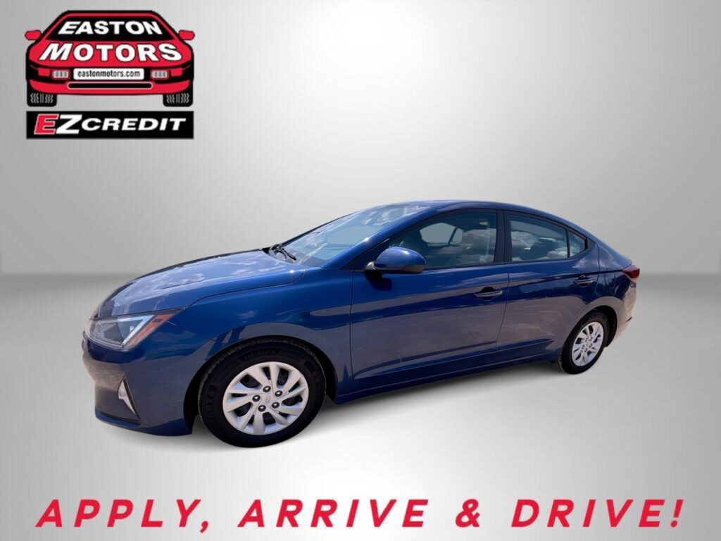 2019 HYUNDAI ELANTRA SE