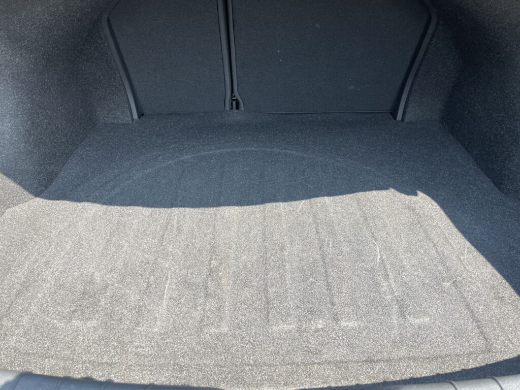 2019 HYUNDAI ELANTRA LIMITED; SE