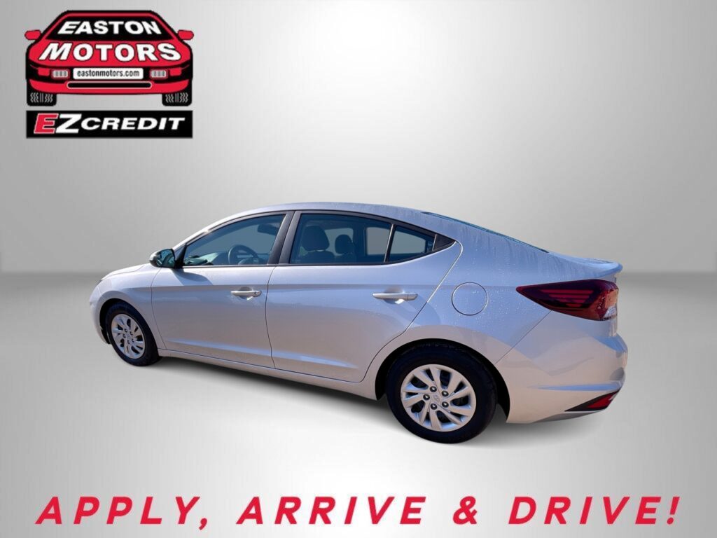 2019 HYUNDAI ELANTRA LIMITED; SE