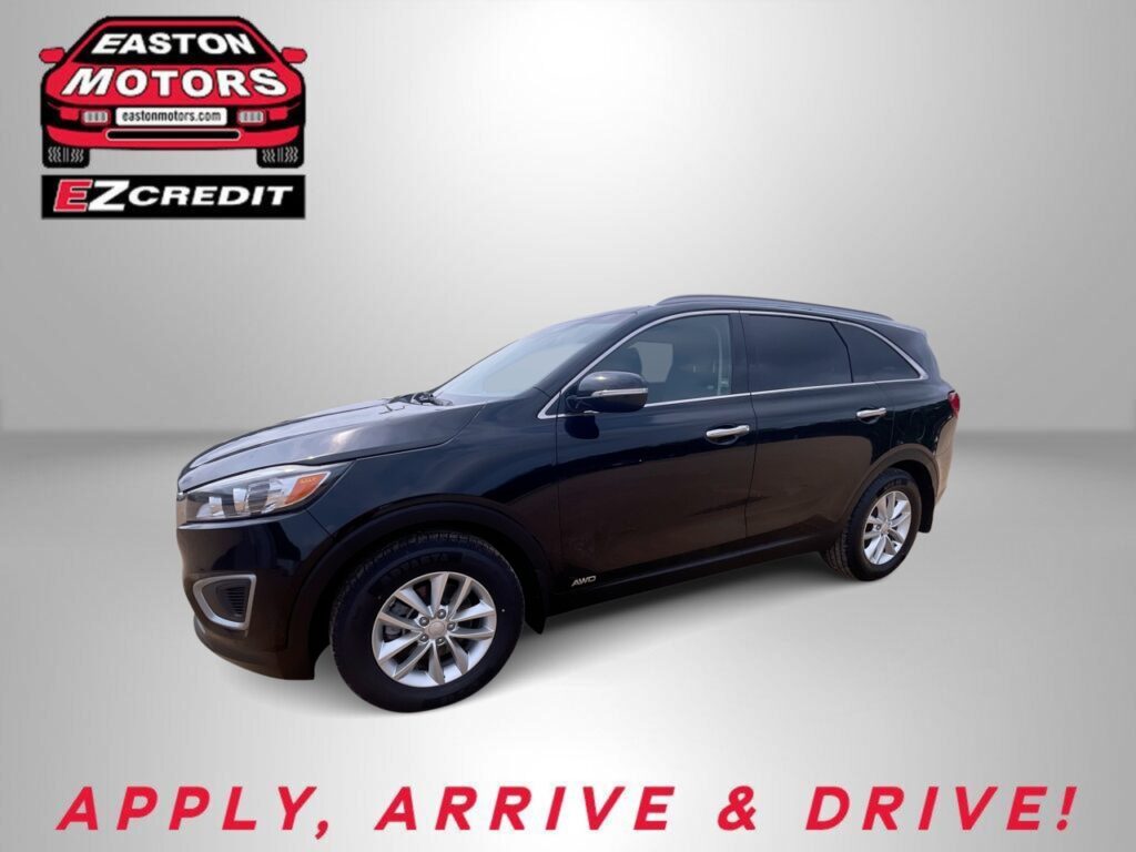 2017 KIA SORENTO LX; L