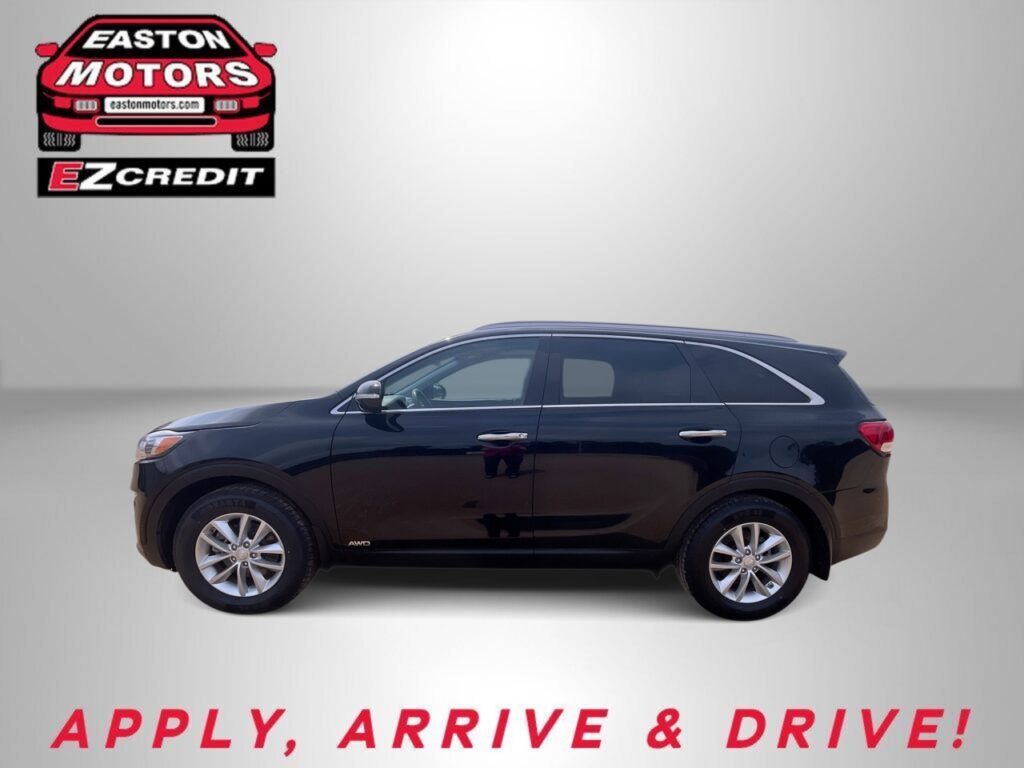 2017 KIA SORENTO LX; L