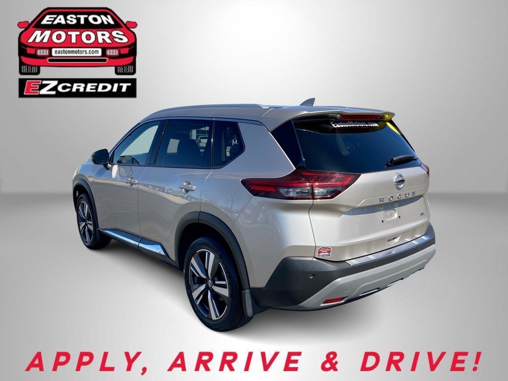 2021 NISSAN ROGUE SL