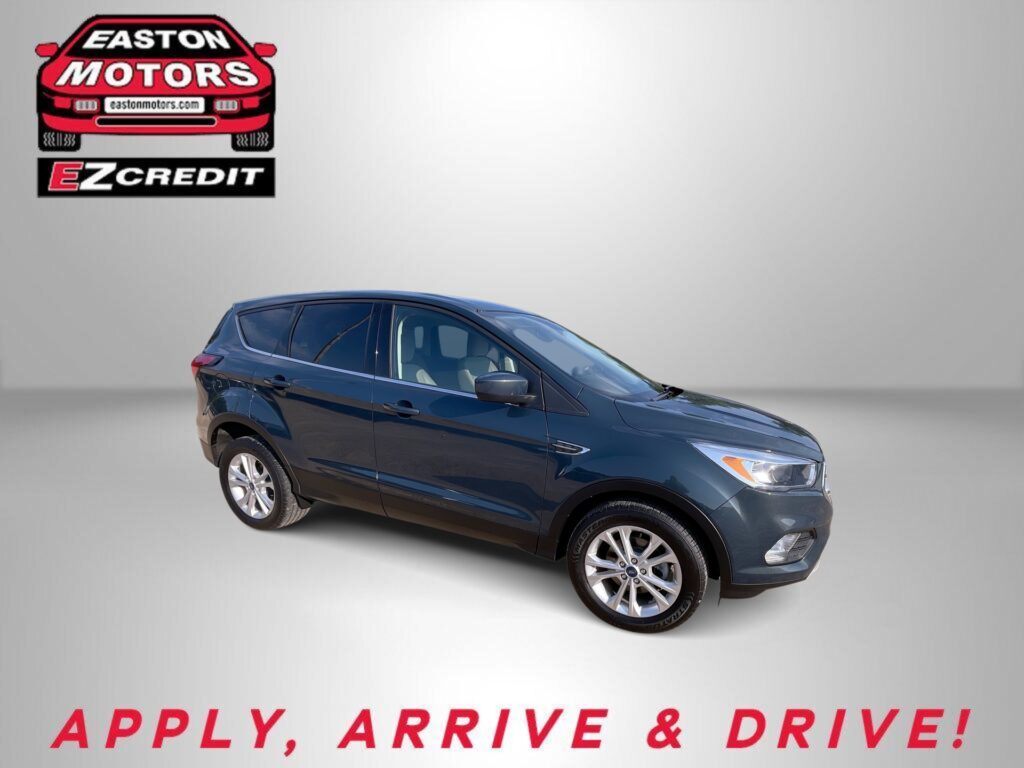 2019 FORD ESCAPE SE