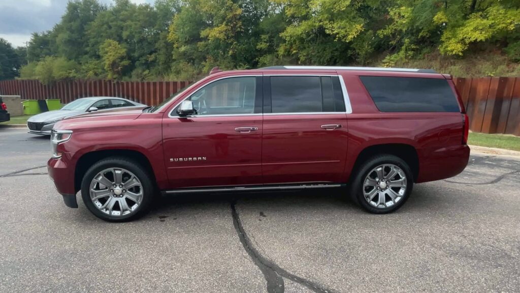 2017 CHEVROLET SUBURBAN PREMIER