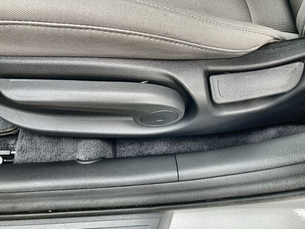 2018 HYUNDAI ELANTRA LIMITED; SE
