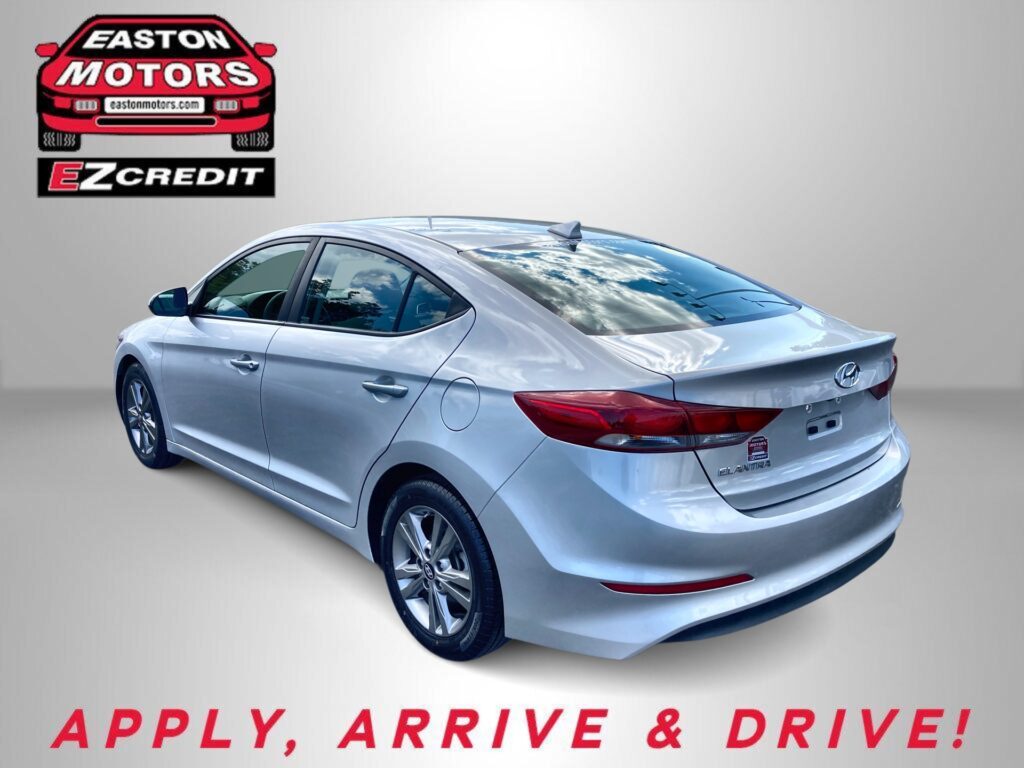 2018 HYUNDAI ELANTRA LIMITED; SE