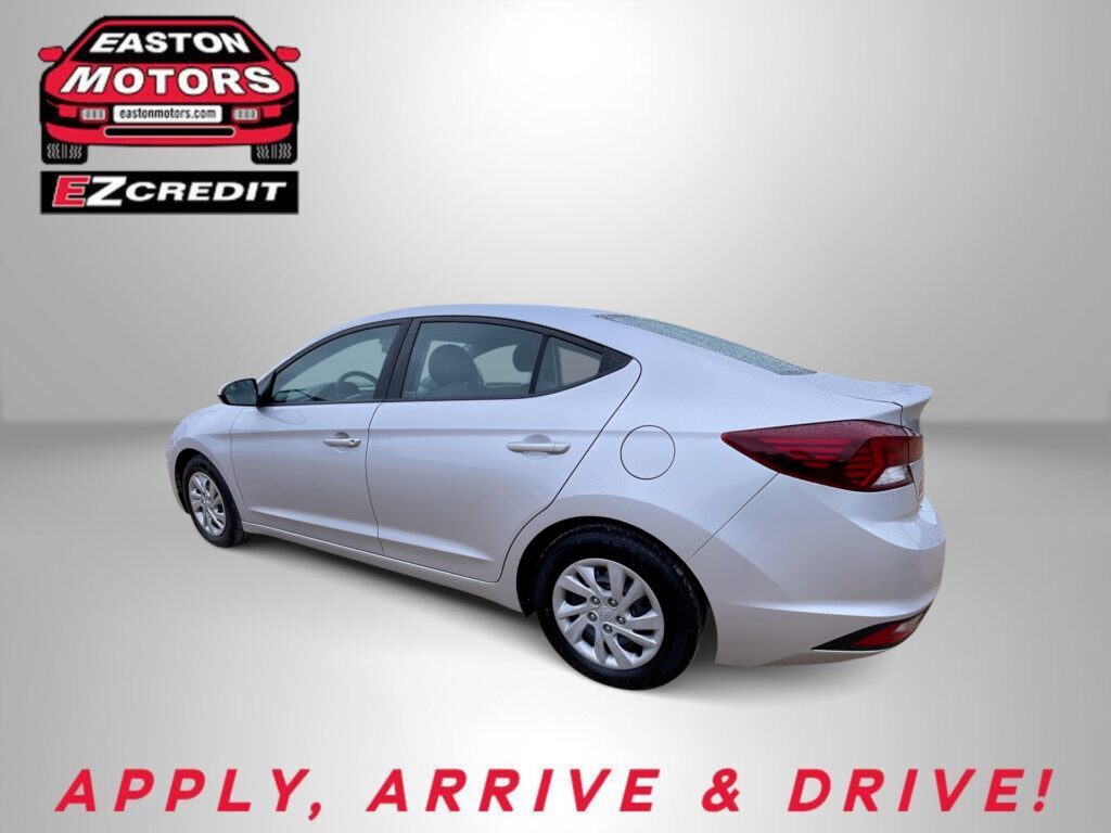 2019 HYUNDAI ELANTRA LIMITED; SE