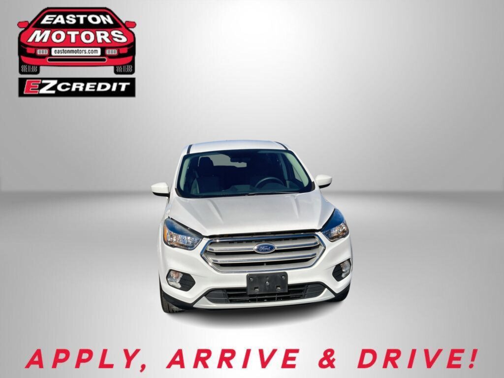 2019 FORD ESCAPE SE