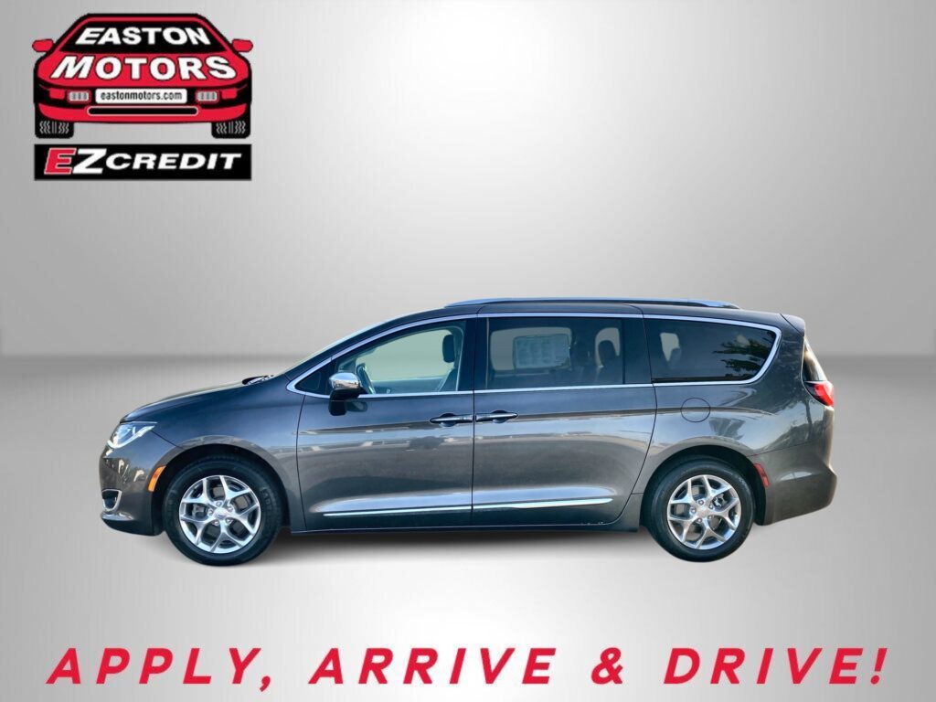 2018 CHRYSLER PACIFICA LIMITED