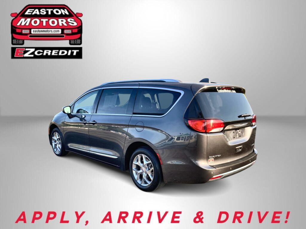 2018 CHRYSLER PACIFICA LIMITED