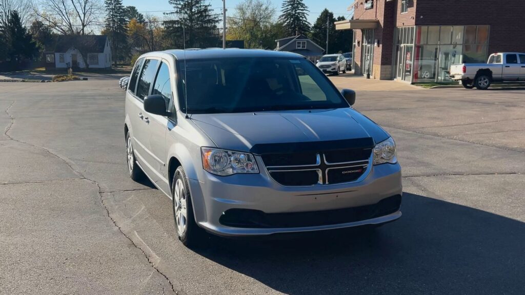 2017 DODGE GRAND CARAVAN SE