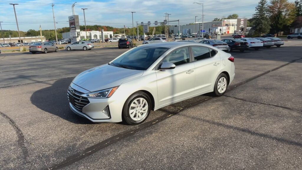 2019 HYUNDAI ELANTRA LIMITED; SE