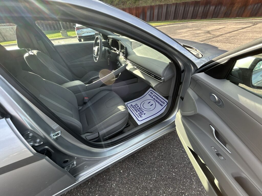 2021 HYUNDAI ELANTRA SE