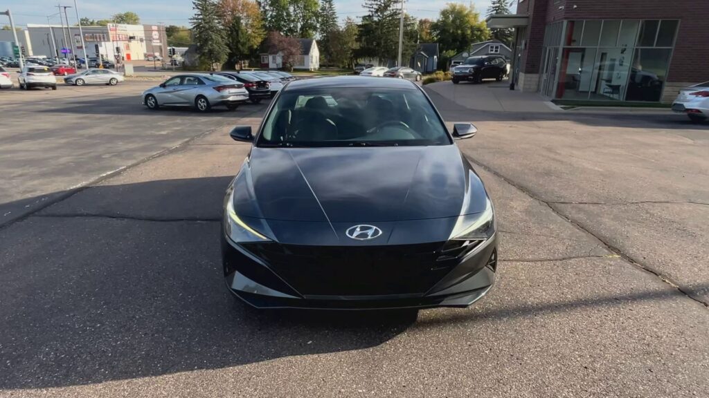 2021 HYUNDAI ELANTRA SE