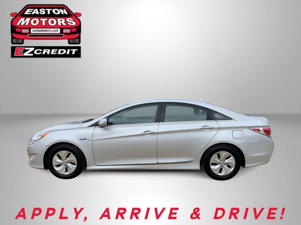 2015 HYUNDAI SONATA HYBRID BASE;
