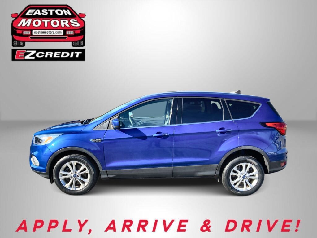 2019 FORD ESCAPE SE