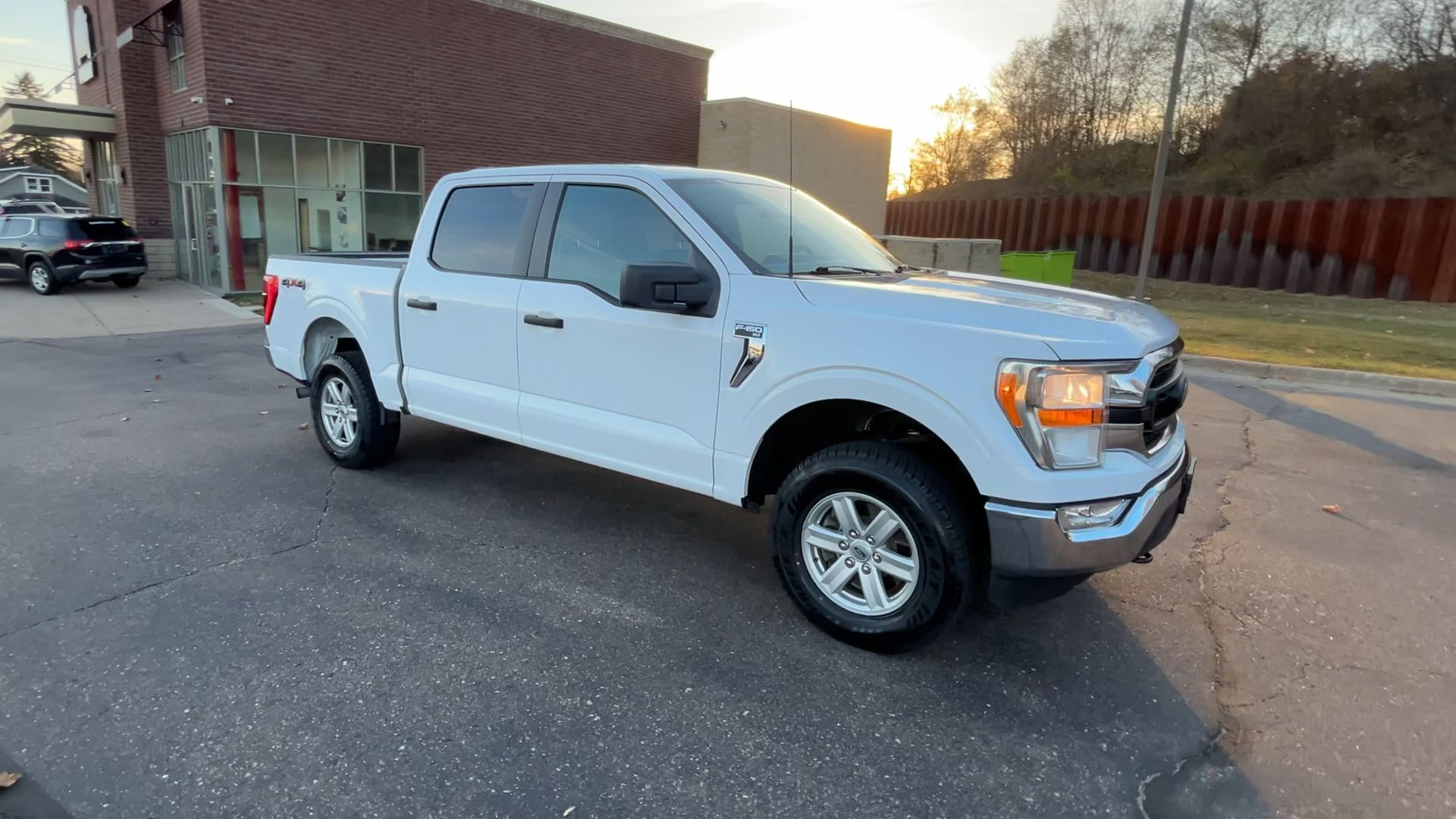 2022 Ford F-150 XL's photo