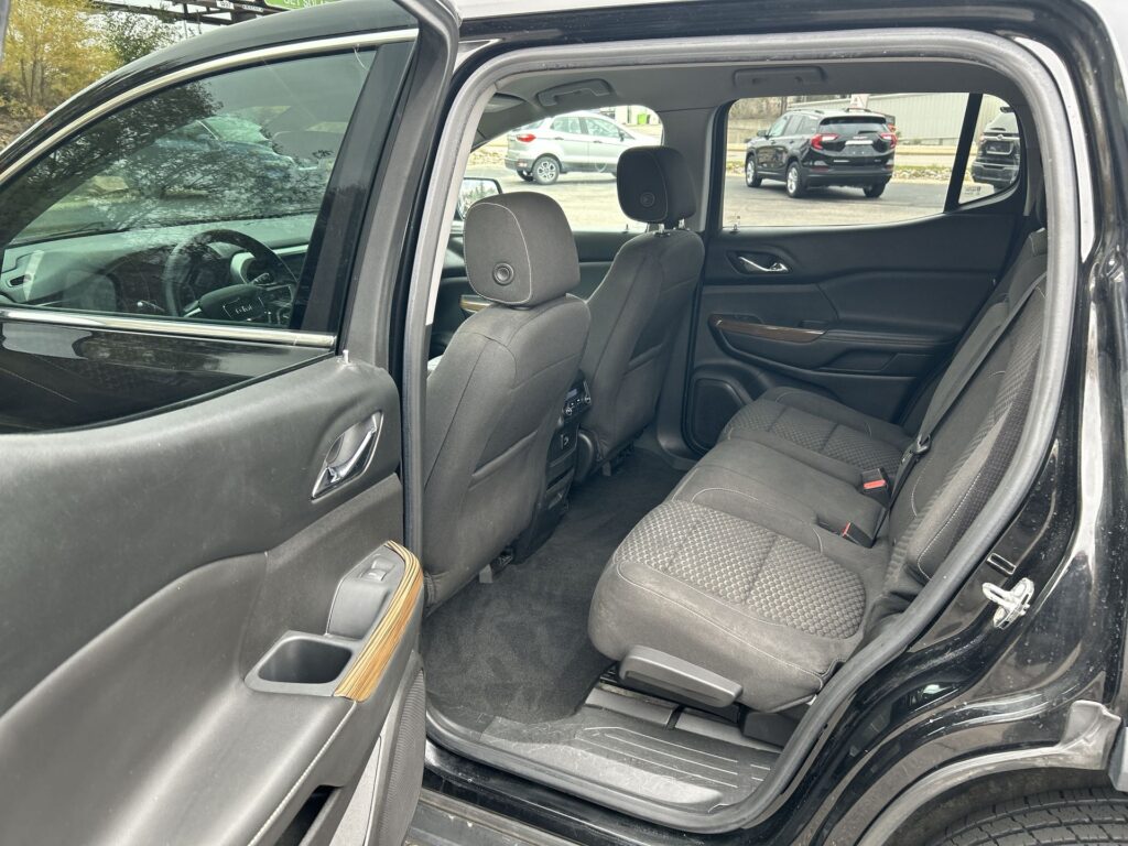 2018 GMC ACADIA SLE1