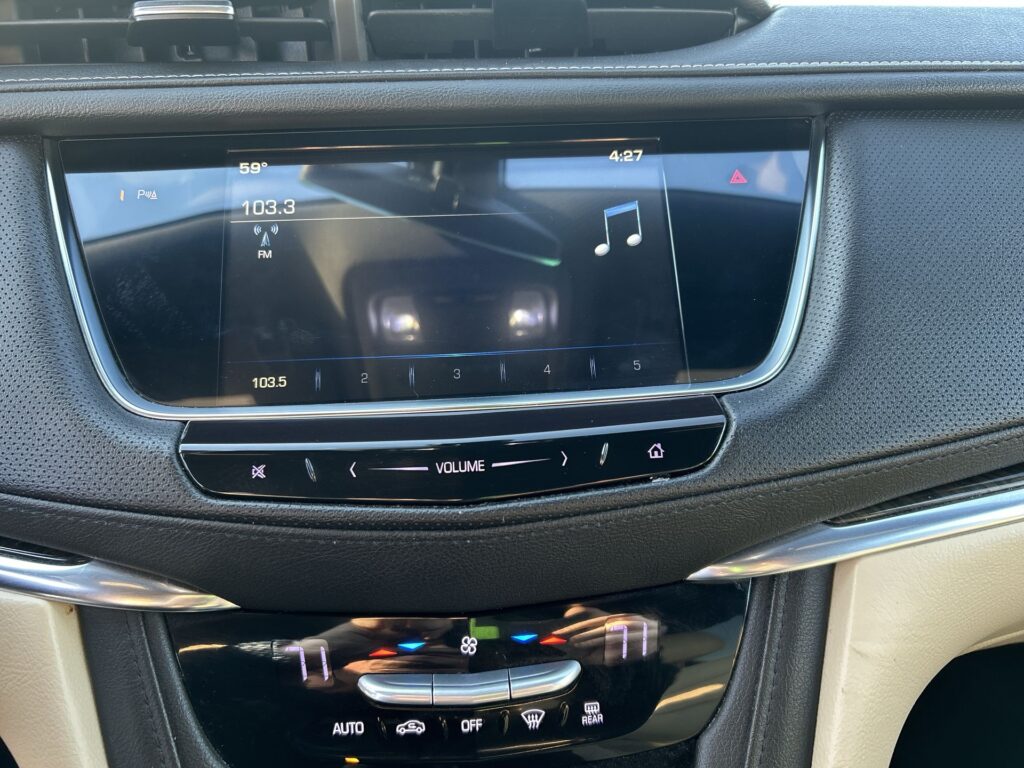 2018 CADILLAC XT5 BASE