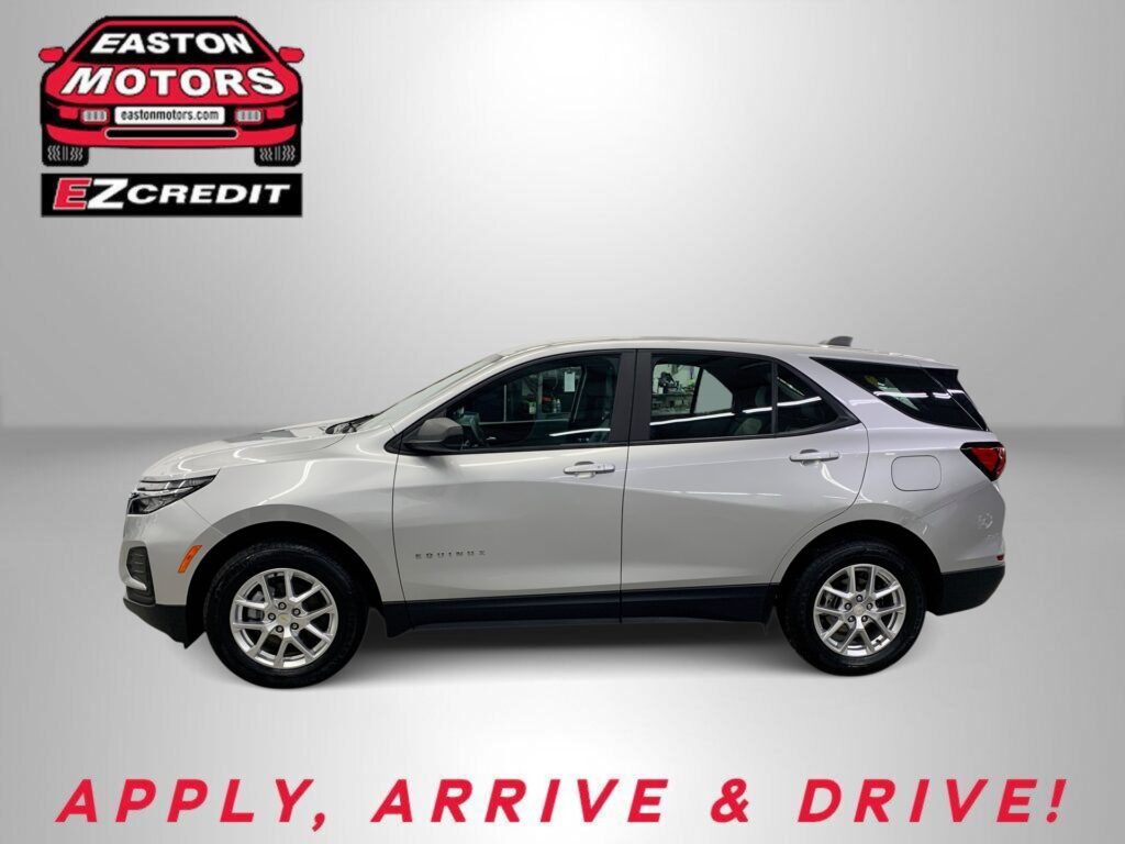 2022 CHEVROLET EQUINOX LS