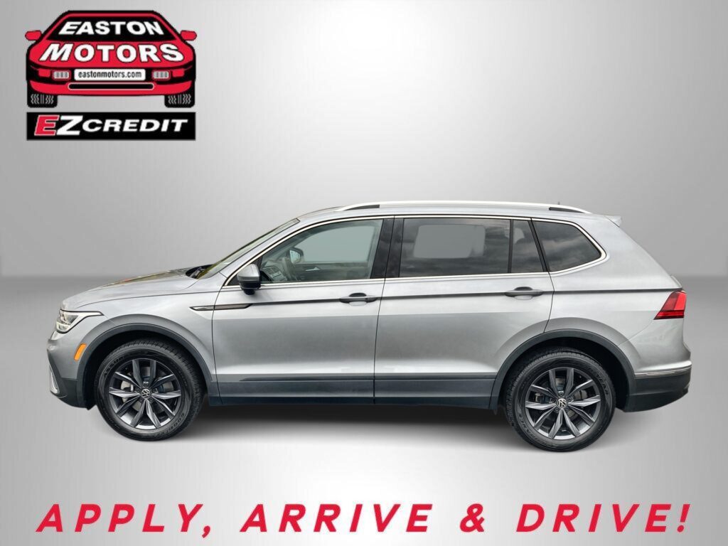 2023 VOLKSWAGEN TIGUAN SE 4MOTION; S
