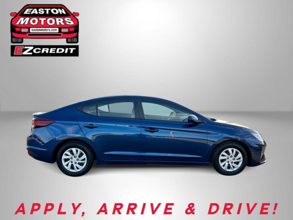 2019 HYUNDAI ELANTRA LIMITED; SE