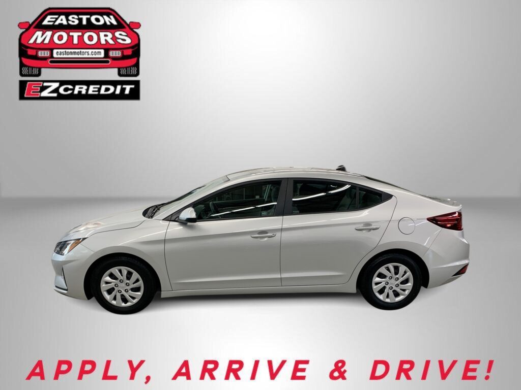 2019 HYUNDAI ELANTRA LIMITED; SE