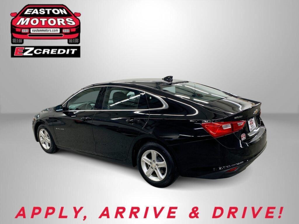 2023 CHEVROLET MALIBU LT (1LT)