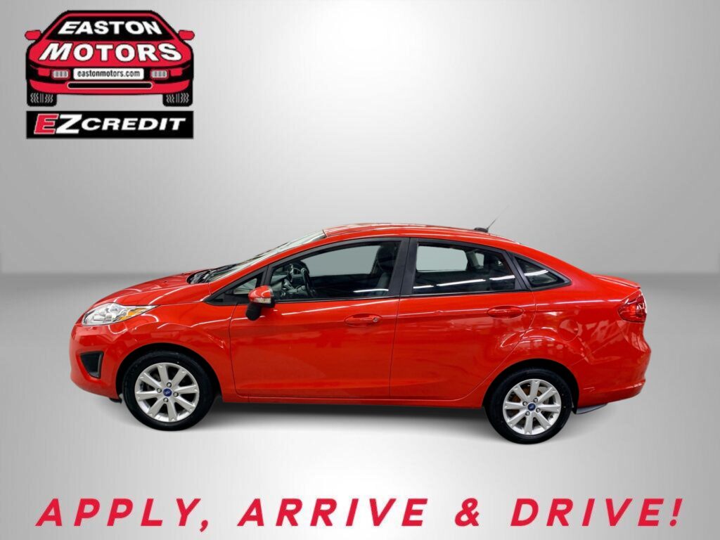 2013 FORD FIESTA SE