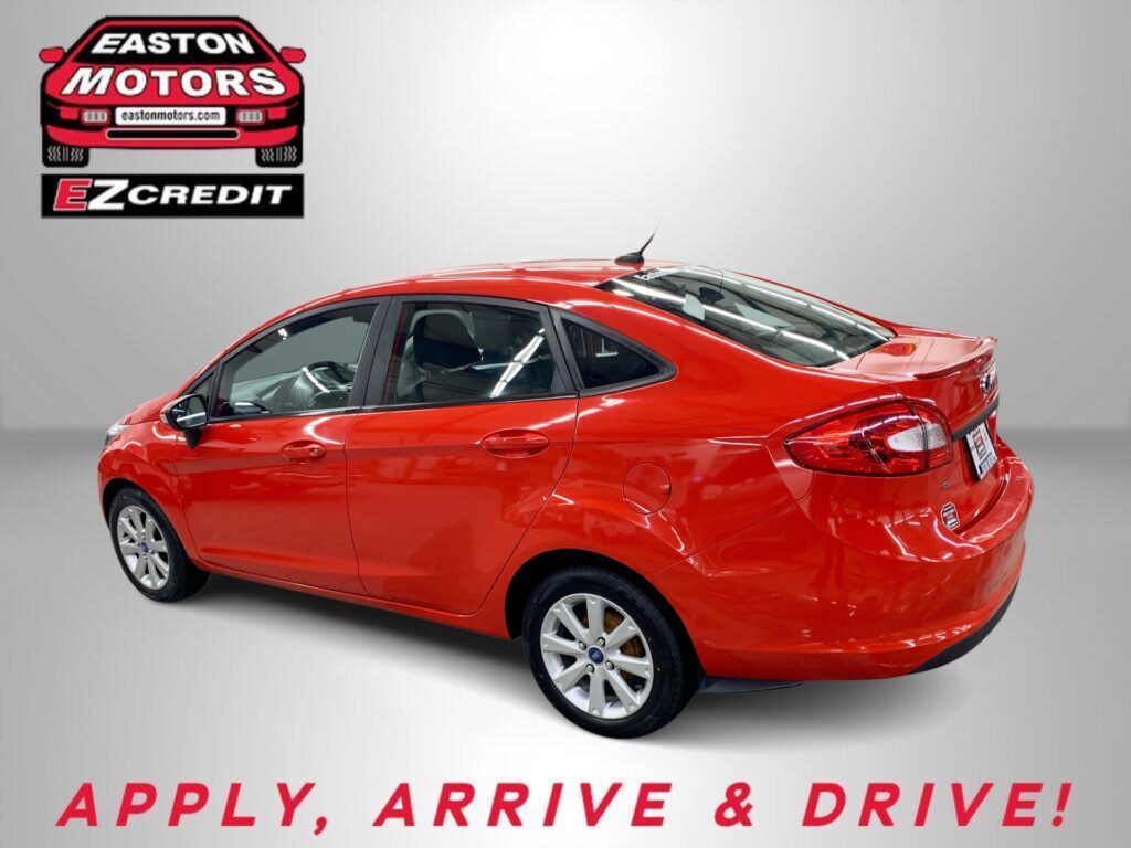 2013 FORD FIESTA SE