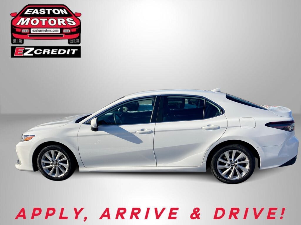 2021 TOYOTA CAMRY LE