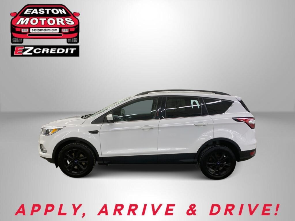 2018 FORD ESCAPE SE